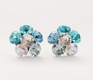 cercei floare cu cristale swarovski albastru deschi