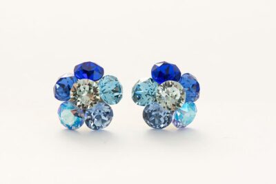 cercei floare cu cristale swarovski albastre cercei dama