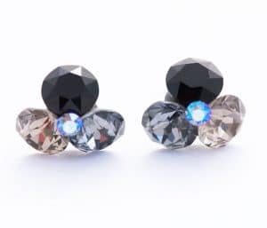 cercei trifoi cercei gri cercei negrii cercei argint cercei swarovski