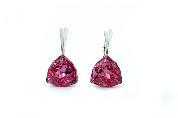 cercei argint cercei swarovski cercei argint cu pietre swarovski cercei tortite cercei cu tortita cercei tortita leverback cercei roz cercei pietre roz cercei rose cercei pietre rose cercei triunghi bijuterii argint bijuterii cluj bijuterii swarovski