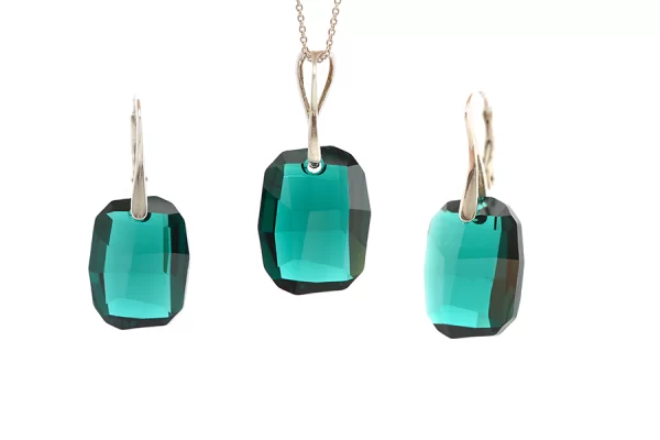 cercei verzi cercei mari verzi cercei swarovski verzi cercei argint verzi cercei pietre verzi set bijuterii verzi set argint verde set swarovski verde