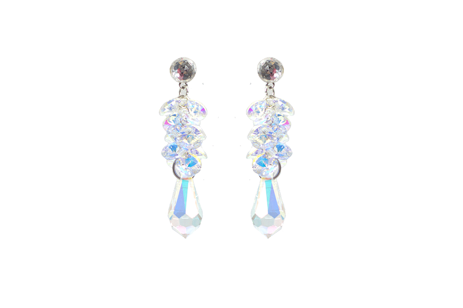 cercei-lungi-model-ciorchine-realizati-cucristale-swarovski-aurora-borealis cercei lungi cercei eleganti cercei lungi eleganti cercei swarovski cercei swarovski lungi cercei swarovski eleganti cercei mireasa cercei mireasa lungi cercei mireasa eleganti cercei albi bijuterii mireasa