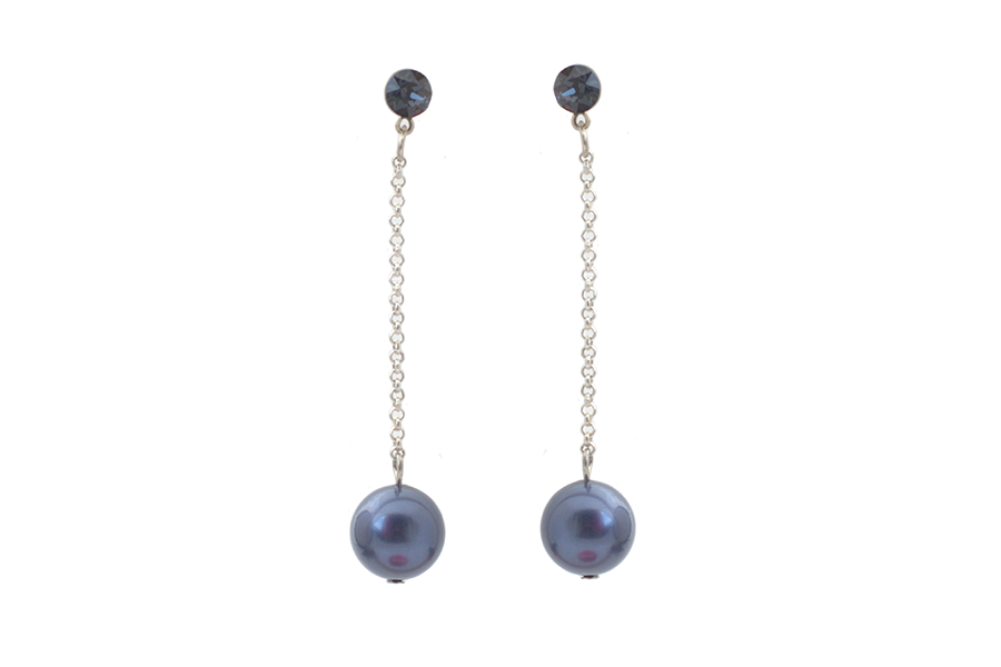 cercei-lungi-tip-lantisor-realizati-cu-cristale-swarovski-si-perle-din-sidef cercei perle cercei perle negre cercei perle lungi cercei swarovski cercei swarovski lungi cercei swarovski eleganti cercei negrii cercei lungi negrii cercei lungi eleganti