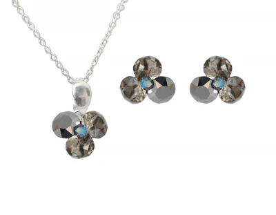 set argint set cercei si lantisor set cercei si pandantiv set bijuterii argint set bijuterii swarovski cercei argint cercei swarovski cercei pietre swarovski cercei pe ureche cercei mici cercei tirfoi cercei floare pandantiv argint pandantiv swarovski colier argint colier swarovski lant argint lant swarovski cercei gri cercei negri