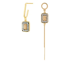 cercei aurii cu cristale aurii golden frame cercei aurii cu cristale aurii cristalia cercei aurii cu cristale aurii asimetrici cercei aurii cu cristale aurii handmade cercei aurii cu cristale aurii eleganti cercei aurii cu cristale aurii model unicat cercei aurii cu cristale aurii lungi